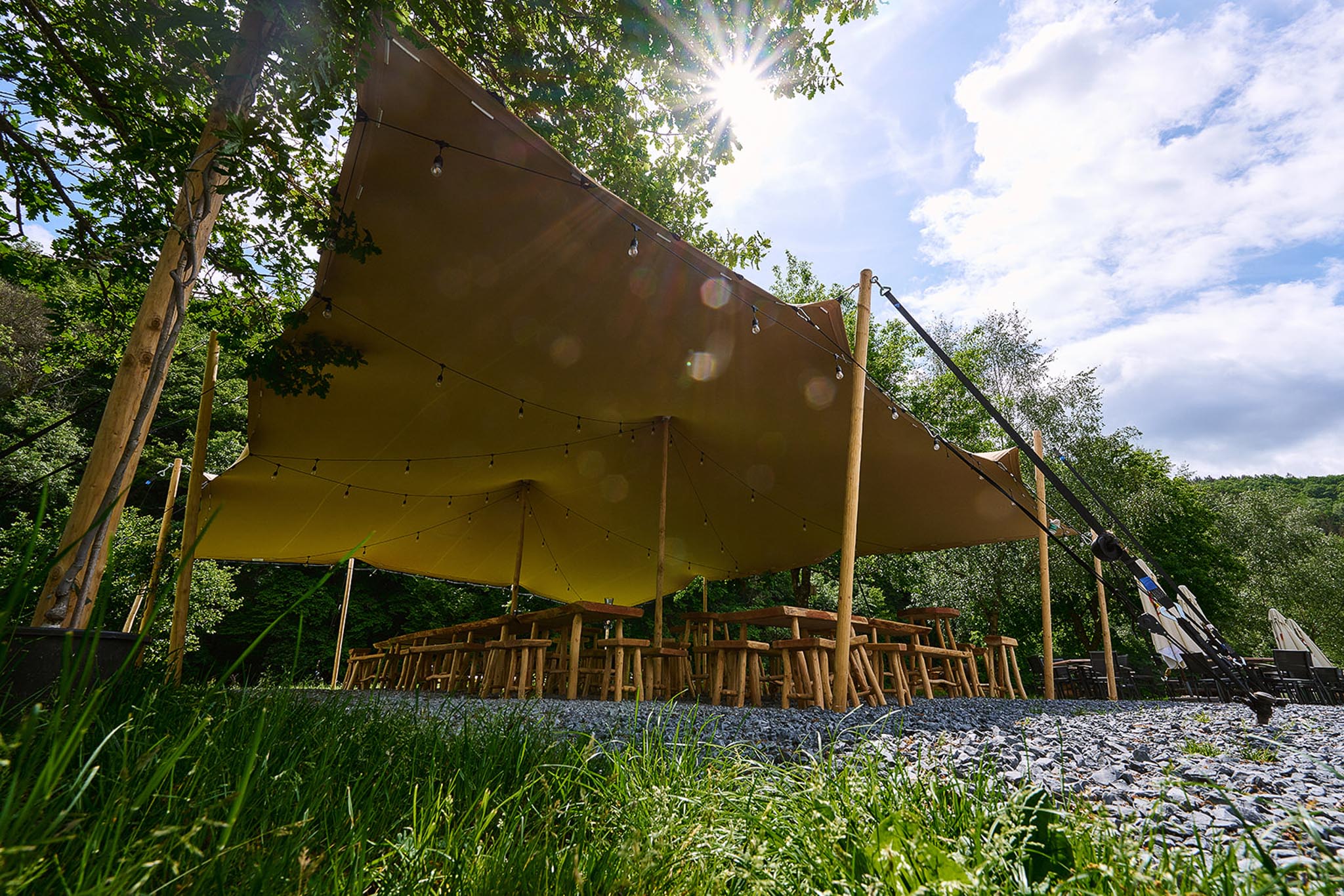Stretchtent 10,5 x 12 meter
