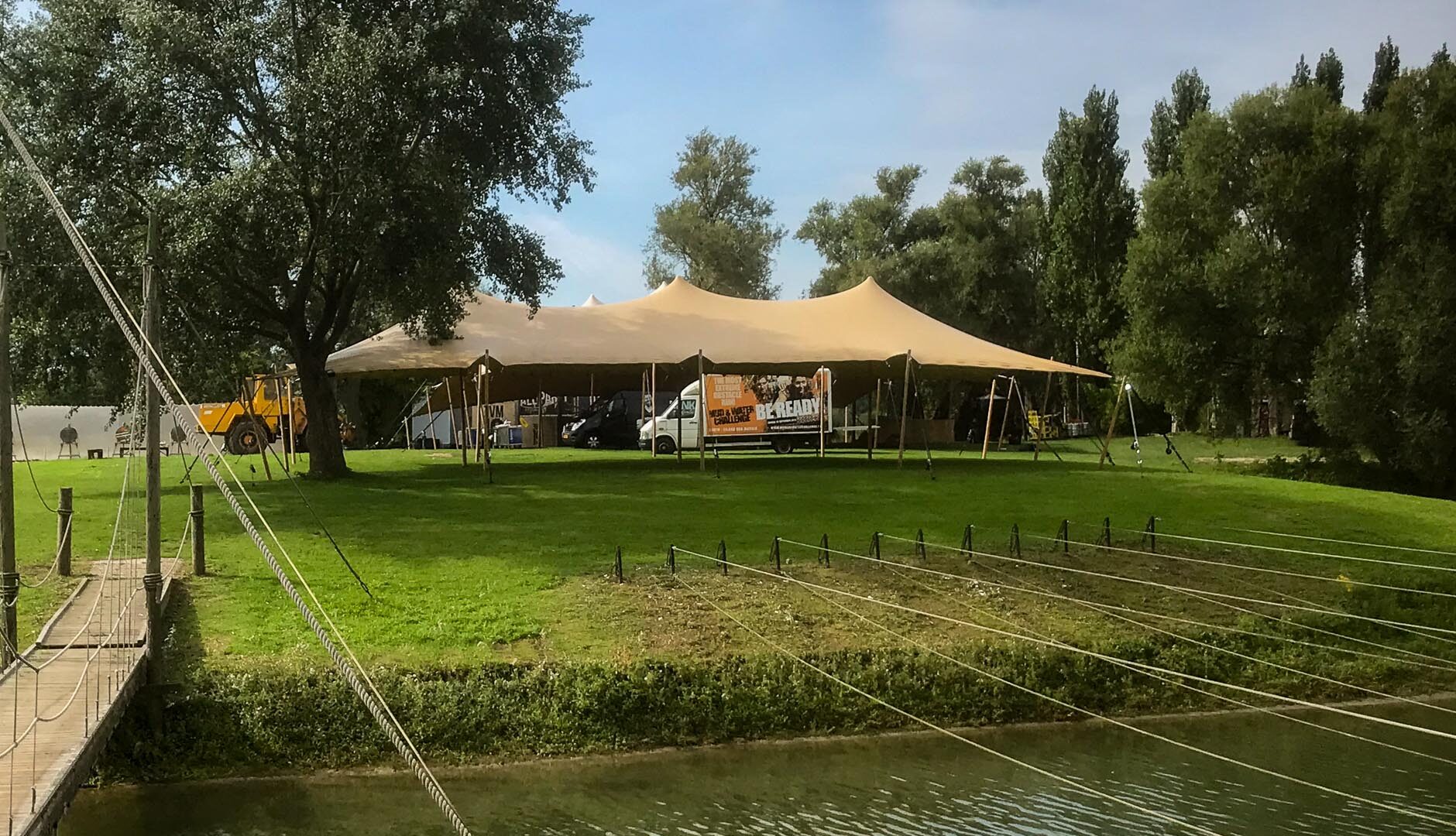 Stretchtent 15x20 Meter